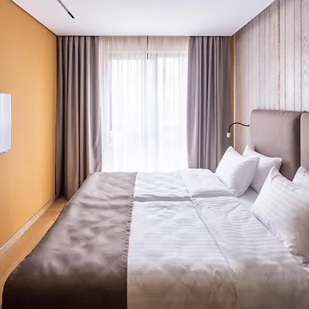 Loft7 Szálloda 4*