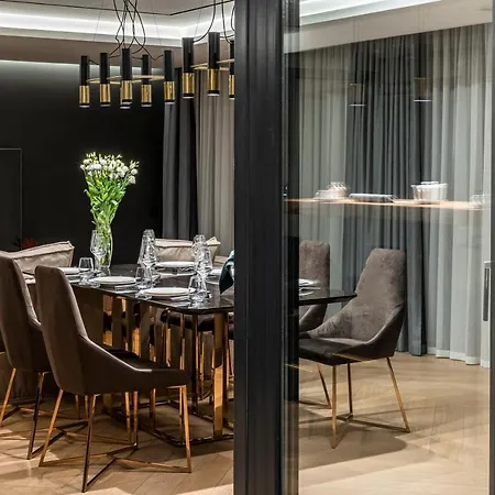 Loft7 Szálloda 4*