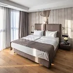 Loft7 إلفيف