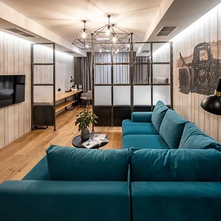 Loft7 Hotel Lvov