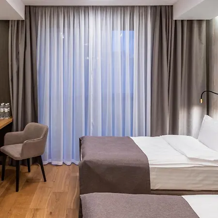 Ξενοδοχείο Loft7 4*