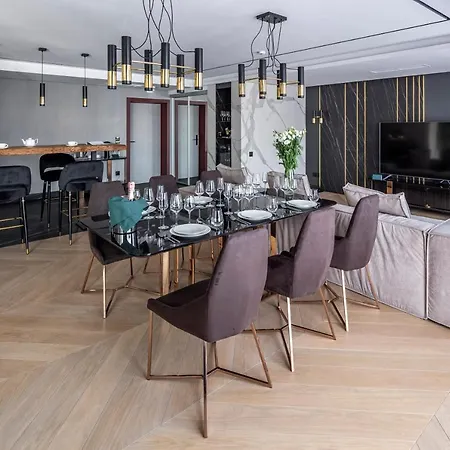Loft7 4*