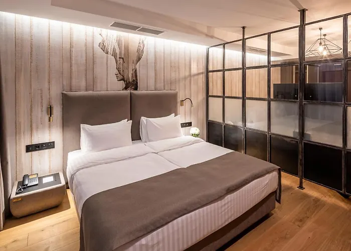 Ξενοδοχείο Loft7