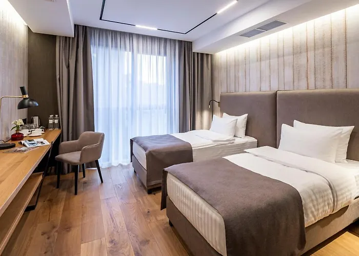 Ξενοδοχείο Loft7 4*