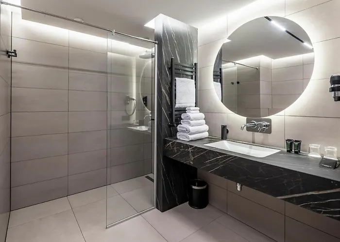 Ξενοδοχείο Loft7 4*